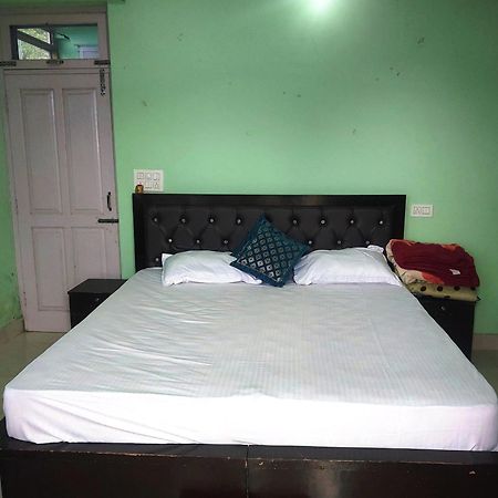 Mohinder & Mohindra Home Stay Bīr Buitenkant foto